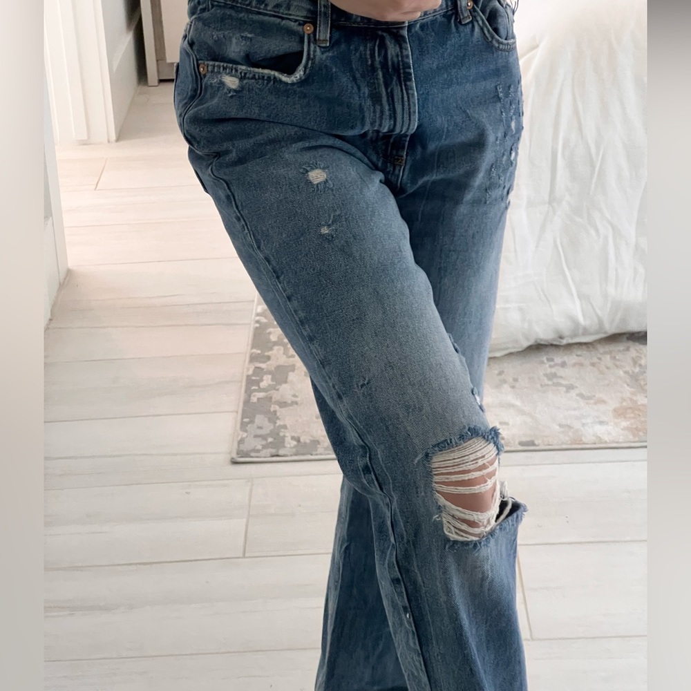 FREE PEOPLE straight leg light/medium wash denim size 28 - Picture 2 of 5